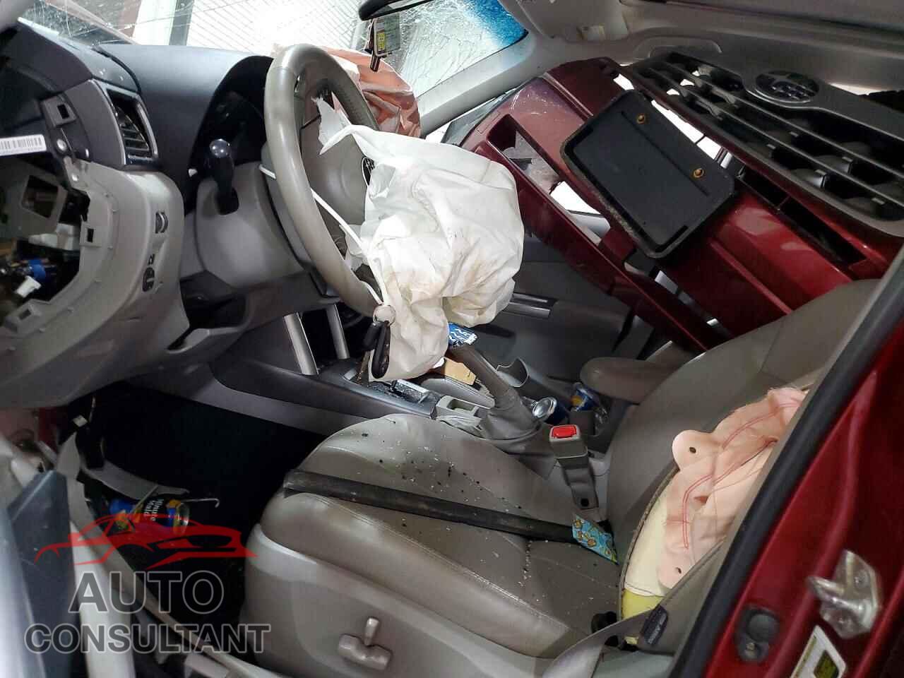 SUBARU FORESTER 2013 - JF2SHAEC9DH446005