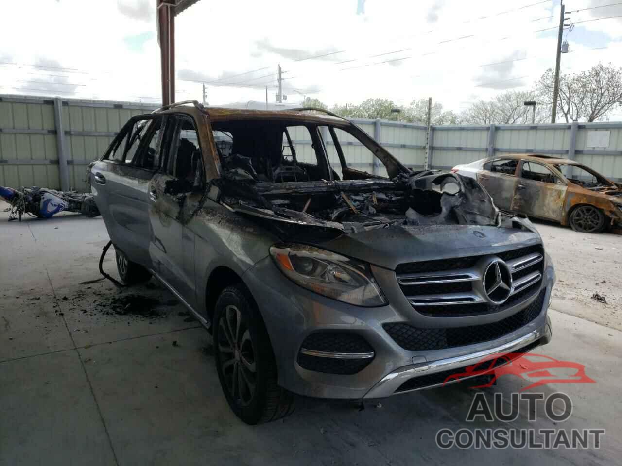 MERCEDES-BENZ GLE-CLASS 2016 - 4JGDA5JB7GA744786