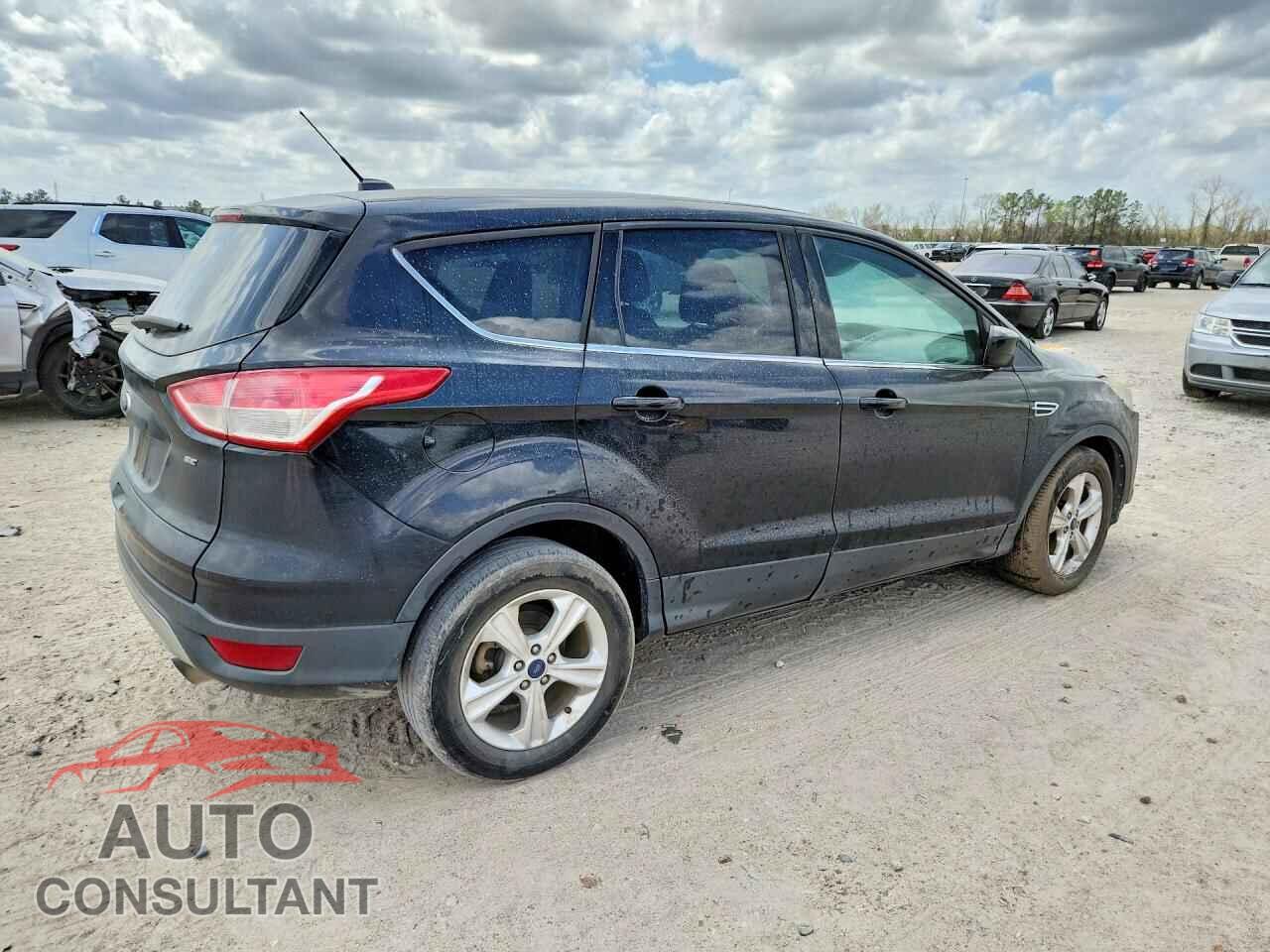 FORD ESCAPE 2015 - 1FMCU0G71FUB92336