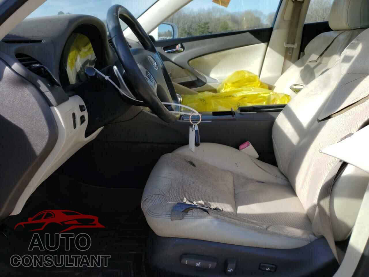 LEXUS IS 2012 - JTHBF5C29C5167951