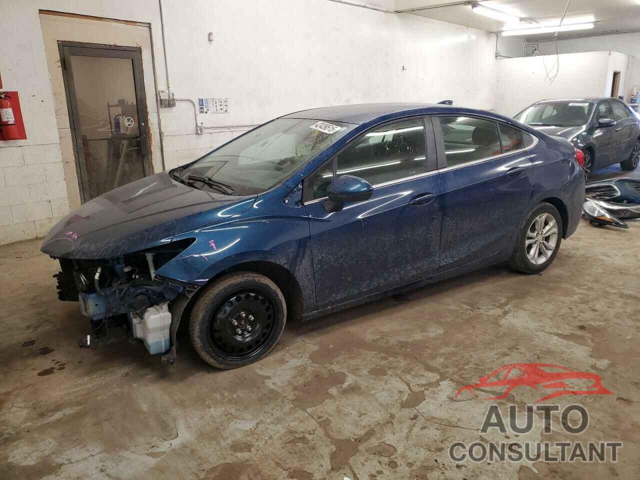 CHEVROLET CRUZE 2019 - 1G1BE5SM0K7120505