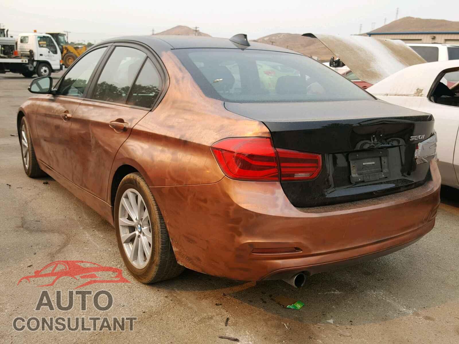 BMW 3 SERIES 2016 - WBA8E1G52GNU10160