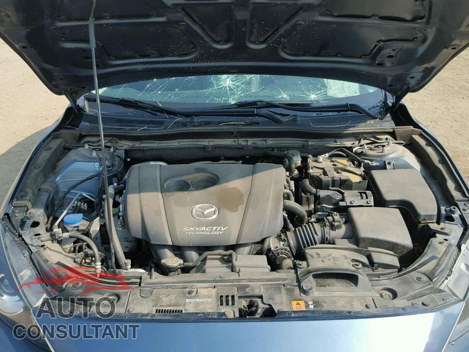 MAZDA 3 2015 - JM1BM1V38F1229230