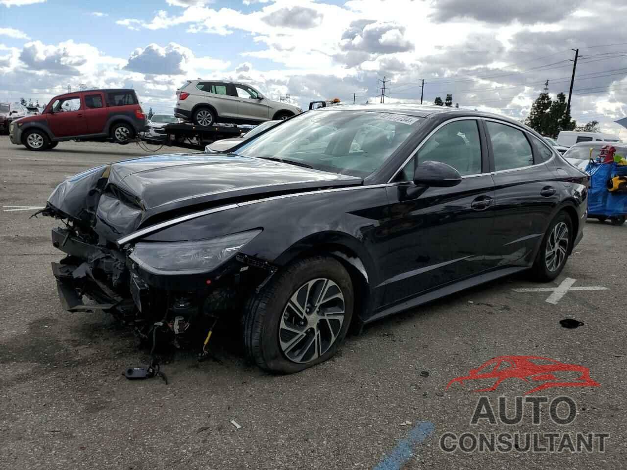 HYUNDAI SONATA 2023 - KMHL24JJ3PA061039