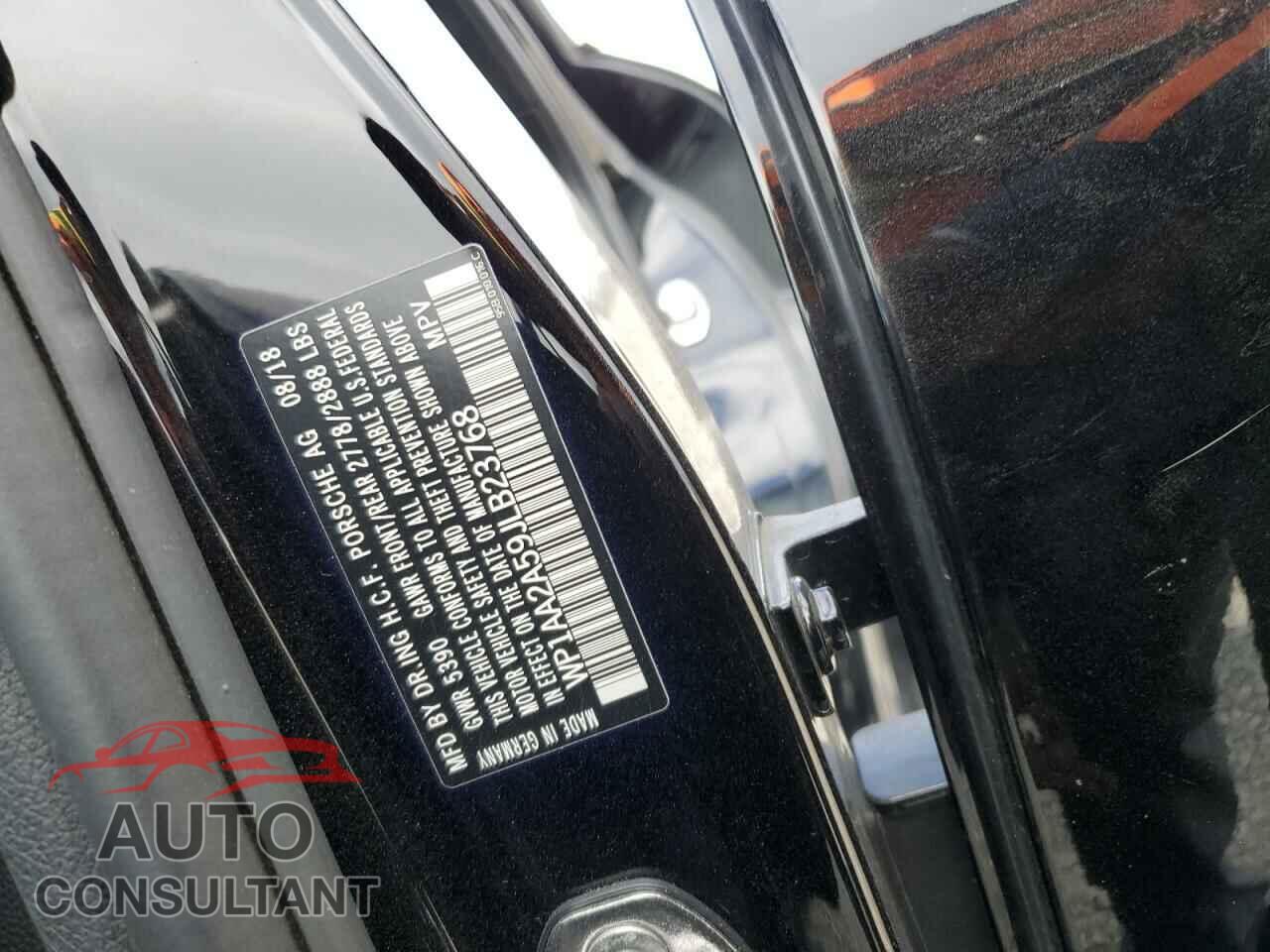 PORSCHE MACAN 2018 - WP1AA2A59JLB23768