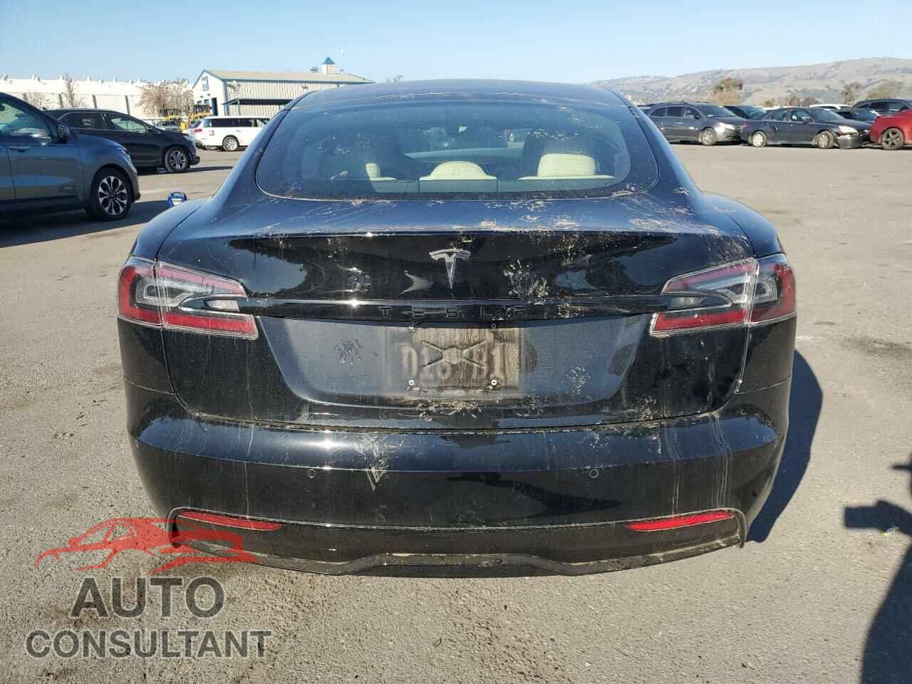 TESLA MODEL S 2022 - 5YJSA1E59NF460010