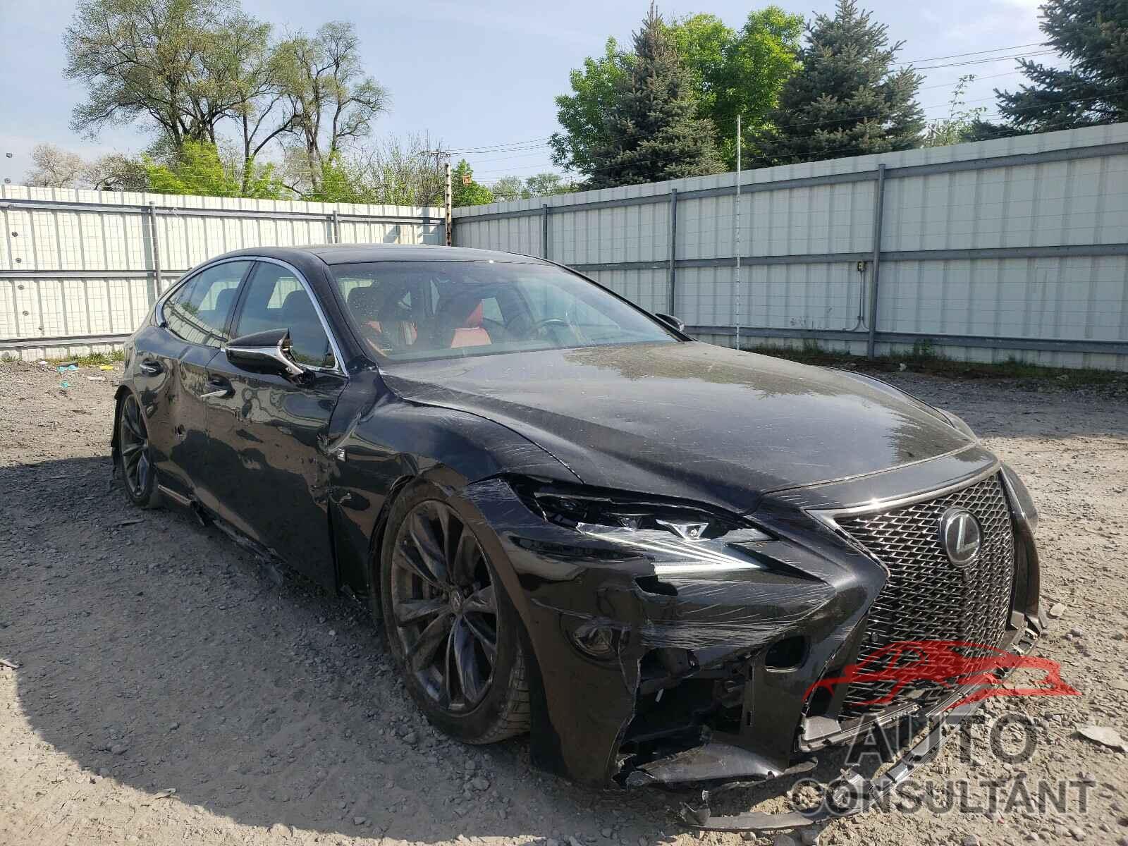 LEXUS LS500 2018 - JTHC51FF5J5001065