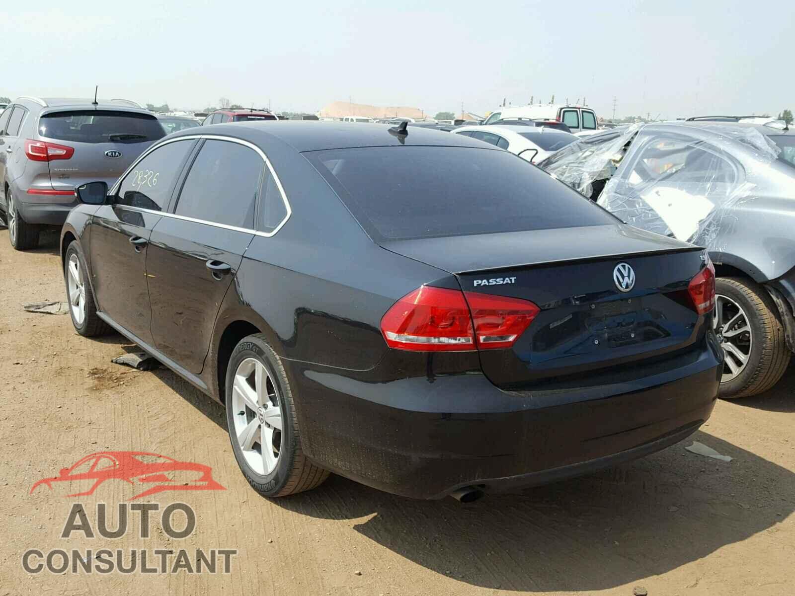 VOLKSWAGEN PASSAT 2015 - 1VWAS7A38FC090910