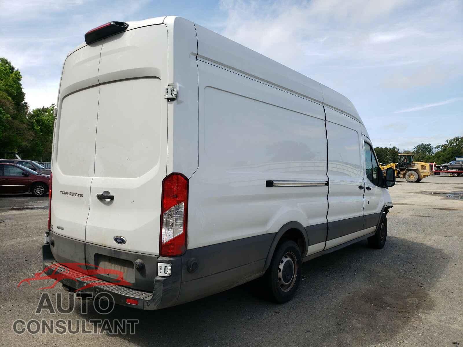 FORD TRANSIT CO 2019 - 1FTYR3XG2KKA09206