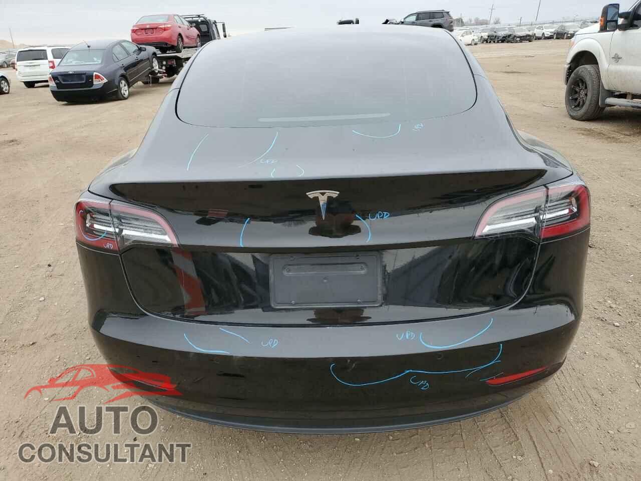 TESLA MODEL 3 2021 - 5YJ3E1EA9MF919606