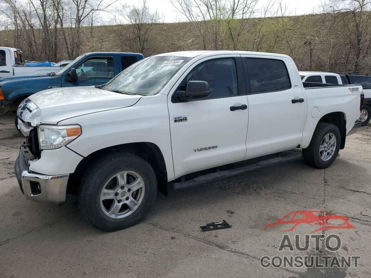 TOYOTA TUNDRA 2016 - 5TFDW5F10GX496657