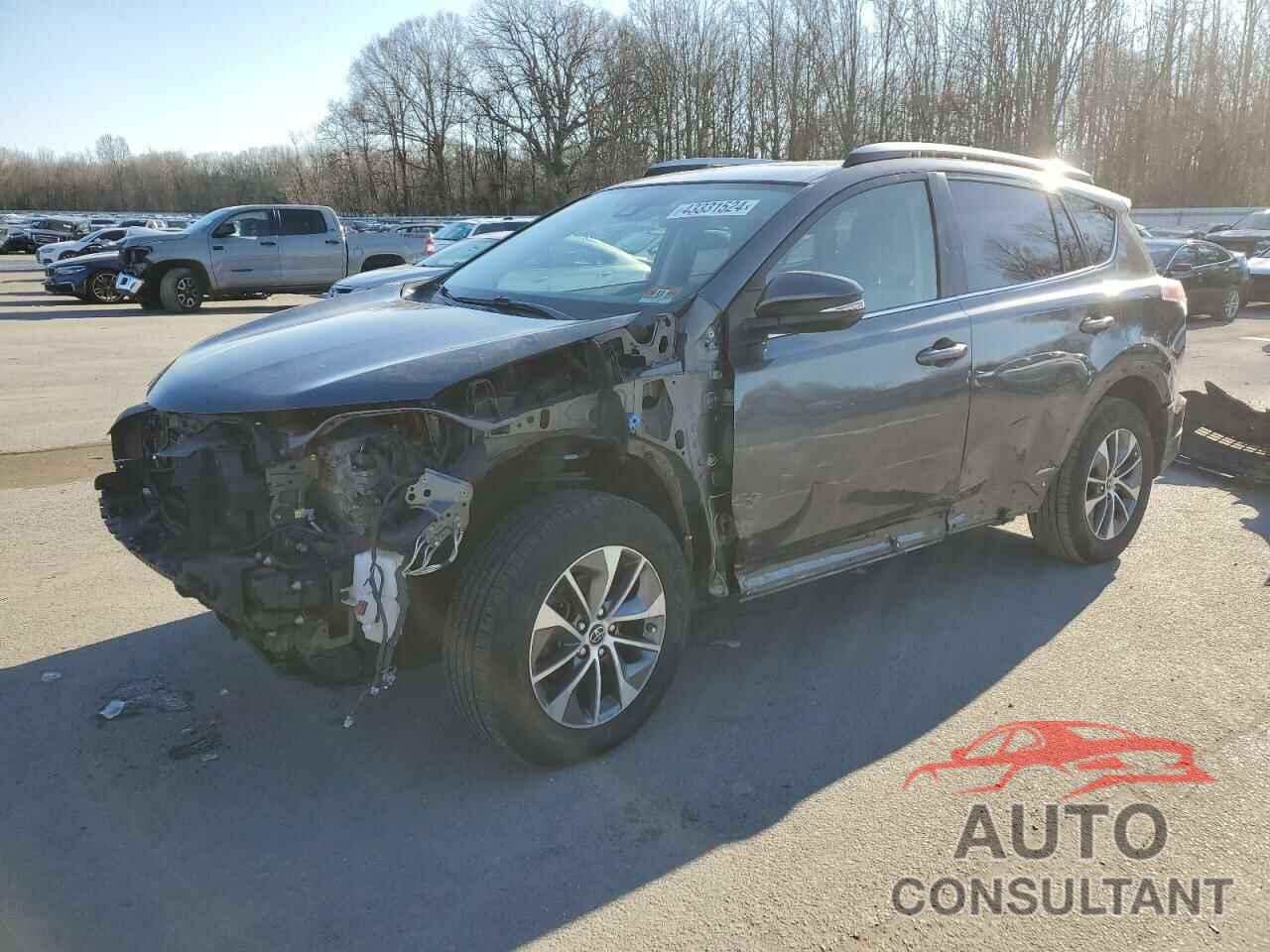 TOYOTA RAV4 2017 - JTMRJREV8HD145742