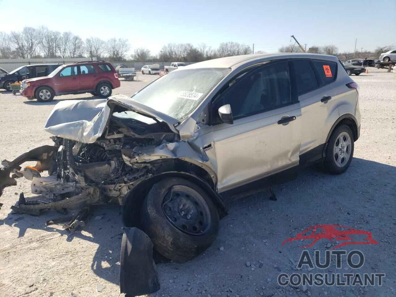 FORD ESCAPE 2018 - 1FMCU0F78JUB60543