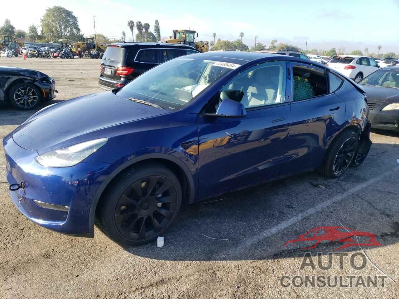 TESLA MODEL Y 2021 - 5YJYGDEE1MF152886