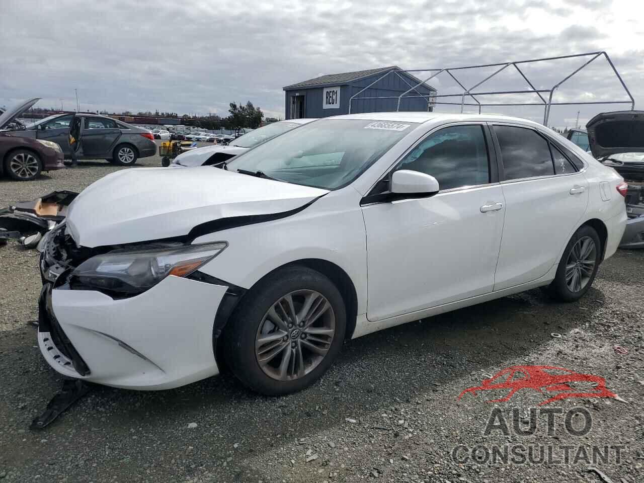 TOYOTA CAMRY 2017 - 4T1BF1FK5HU372441