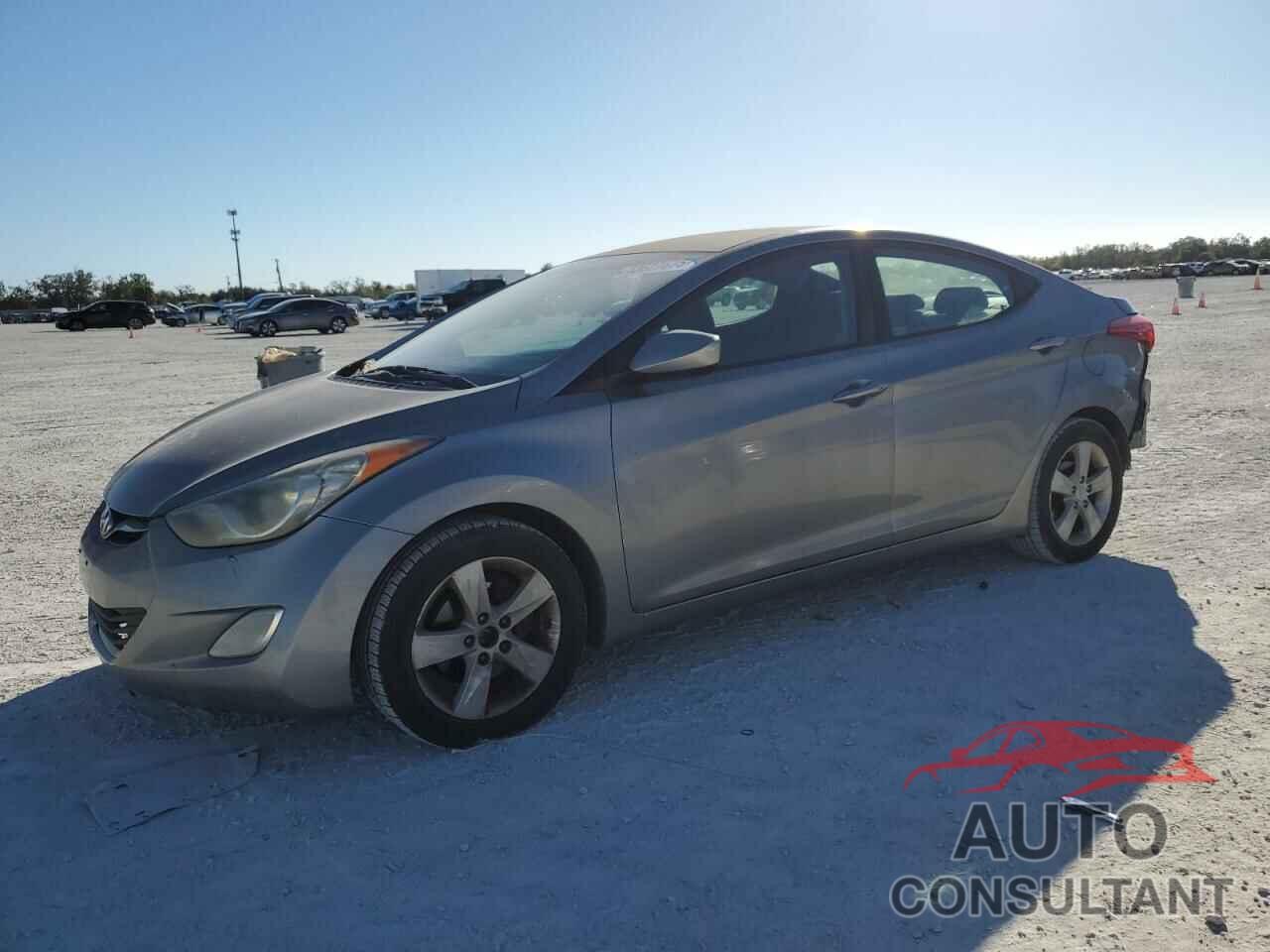 HYUNDAI ELANTRA 2012 - KMHDH4AEXCU306126