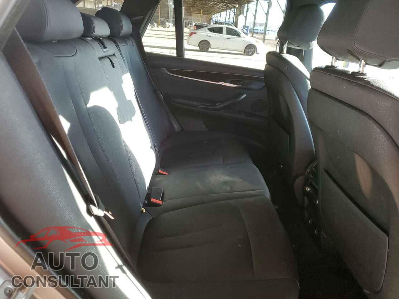 BMW X5 2018 - 5UXKS4C57J0Y17631