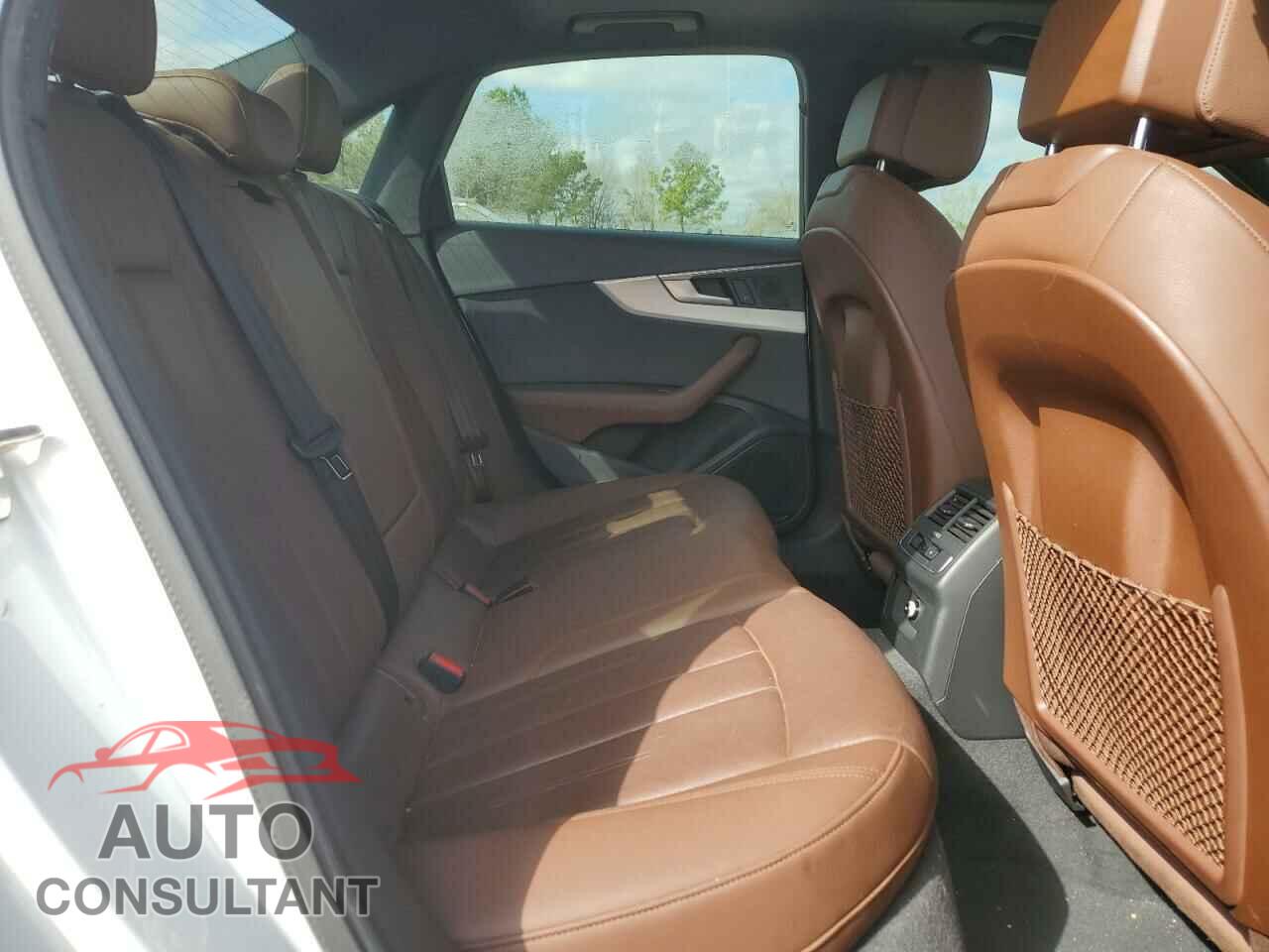 AUDI A4 2017 - WAUGMAF48HN044181