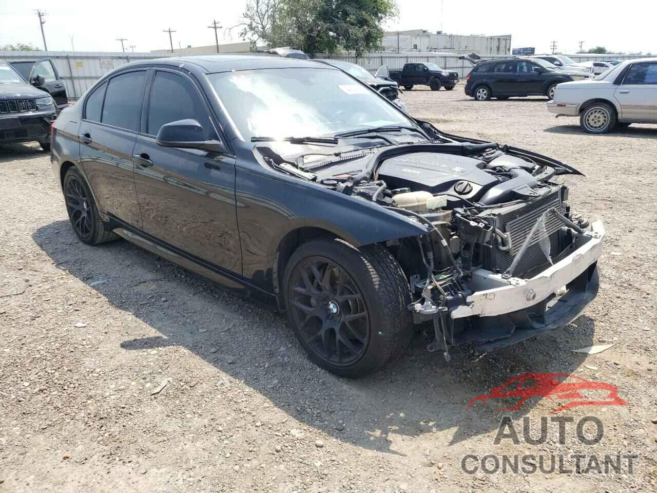 BMW 3 SERIES 2013 - WBA3B9G51DNP39414