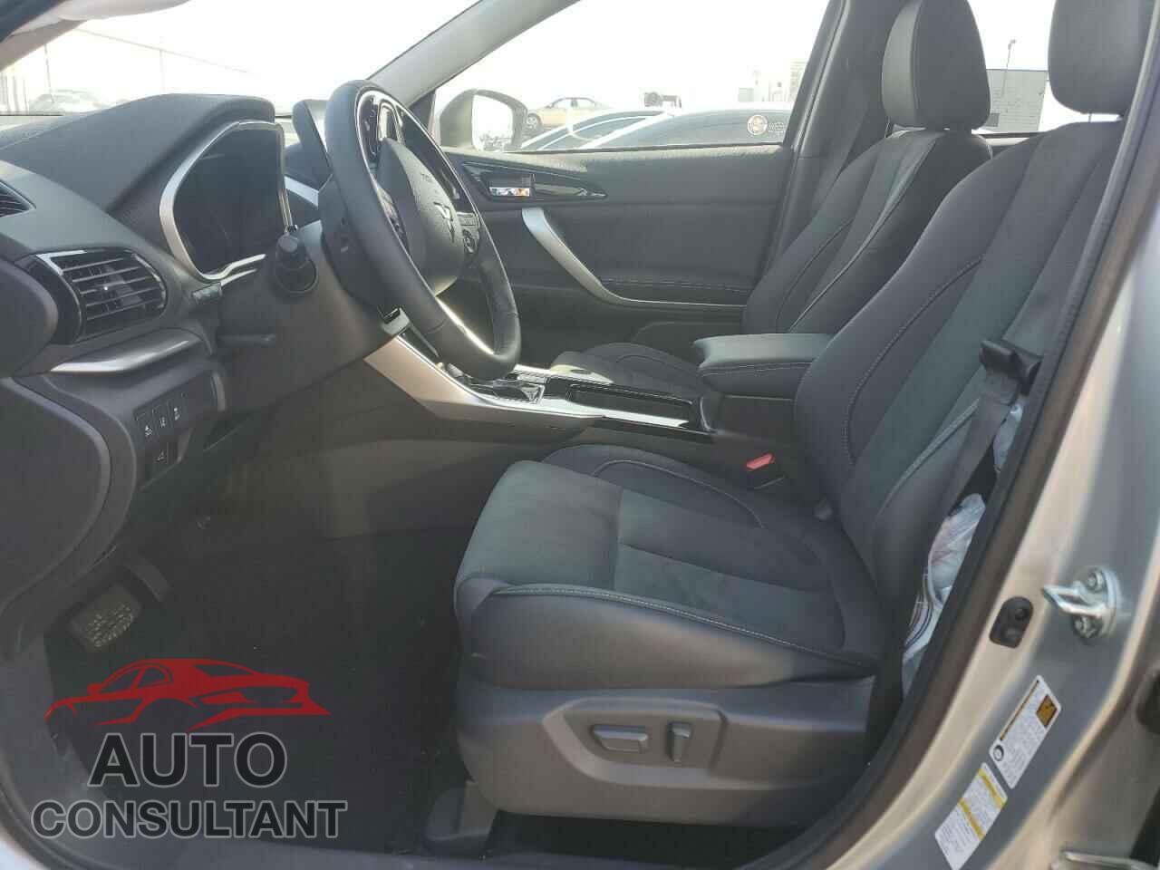 MITSUBISHI ECLIPSE 2024 - JA4ATWAA0RZ002520
