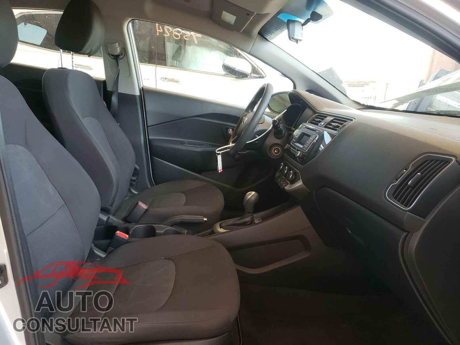 KIA RIO 2017 - KNADM4A32H6014607