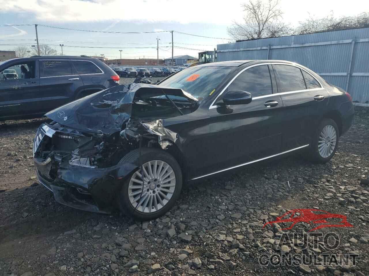 MERCEDES-BENZ C-CLASS 2017 - 55SWF4KB6HU183477