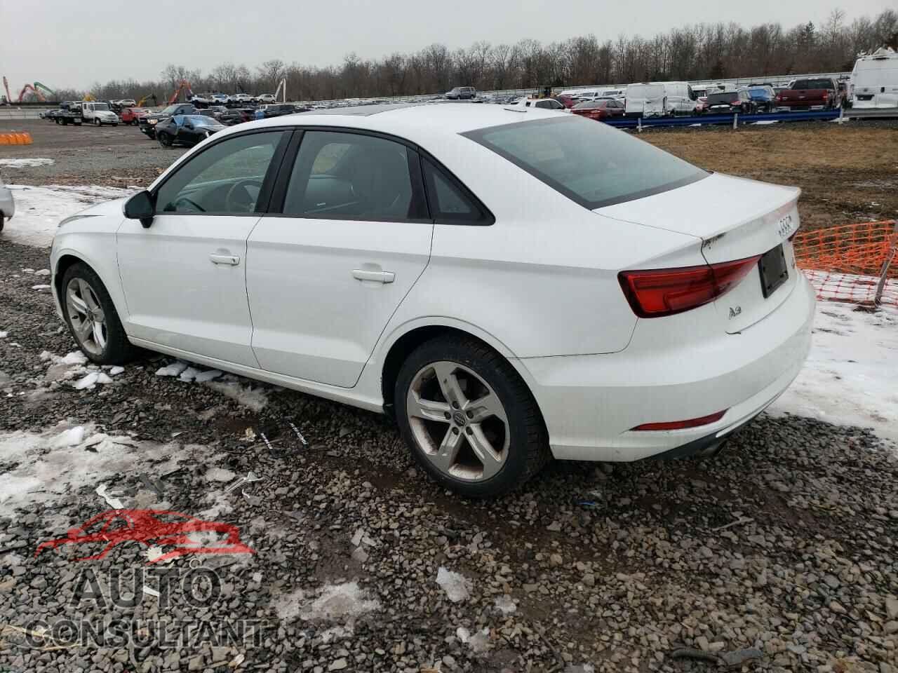 AUDI A3 2018 - WAUB8GFF4J1033260