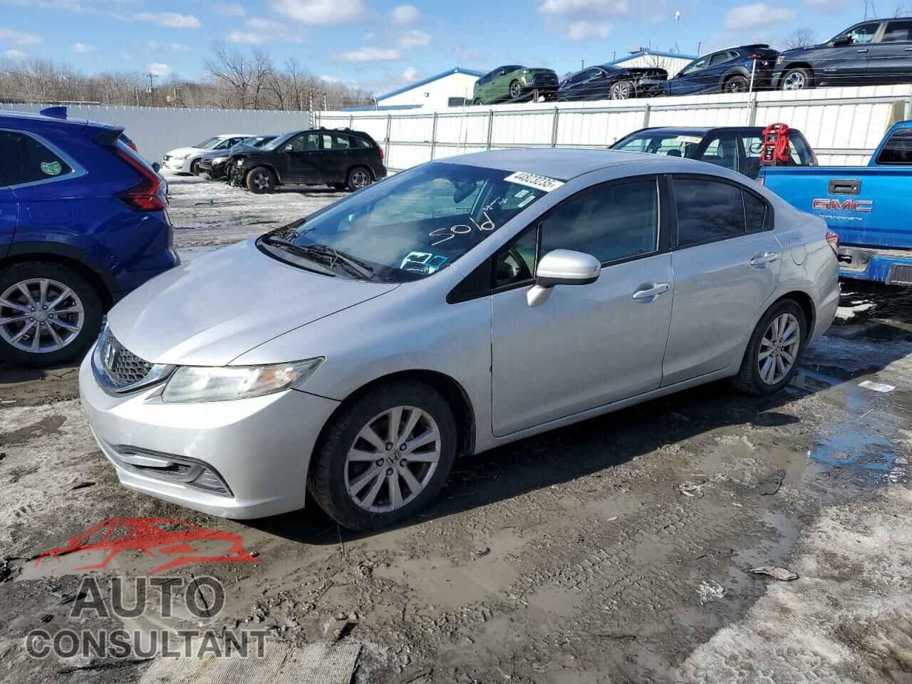 HONDA CIVIC 2012 - 2HGFB2F82CH511353
