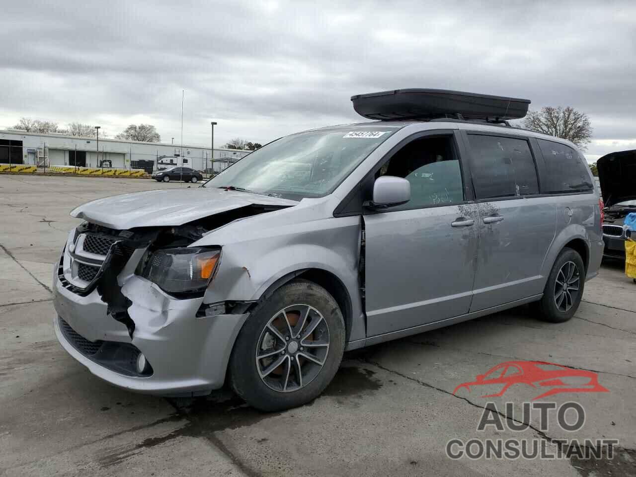 DODGE CARAVAN 2018 - 2C4RDGEG1JR339030