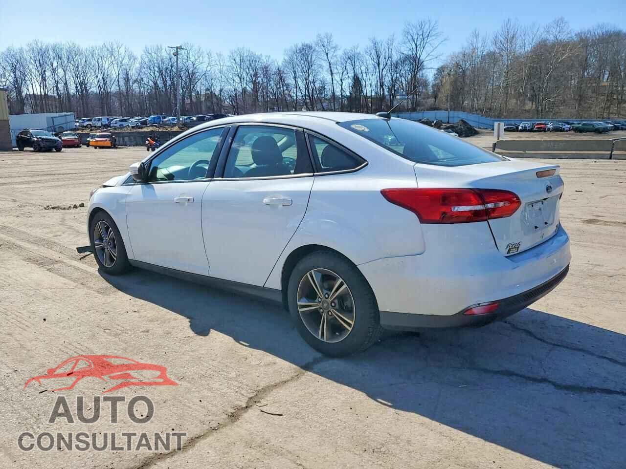 FORD FOCUS 2017 - 1FADP3FE7HL283076