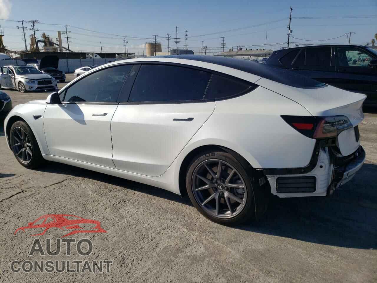 TESLA MODEL 3 2021 - 5YJ3E1EA6MF100410