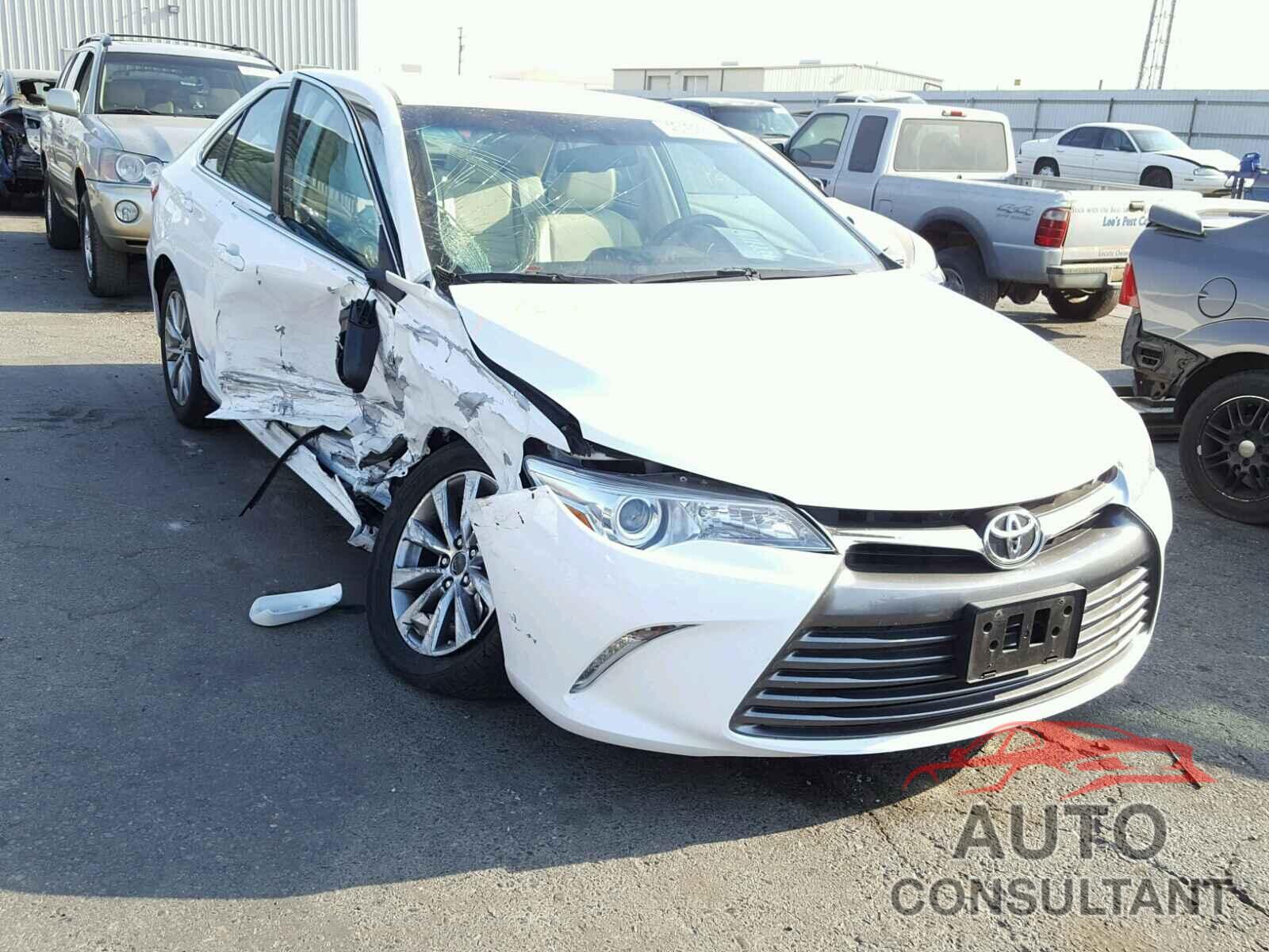 TOYOTA CAMRY 2015 - 4T1BF1FK8FU079341