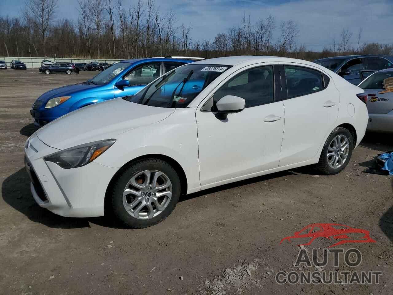TOYOTA YARIS 2017 - 3MYDLBYV6HY180883