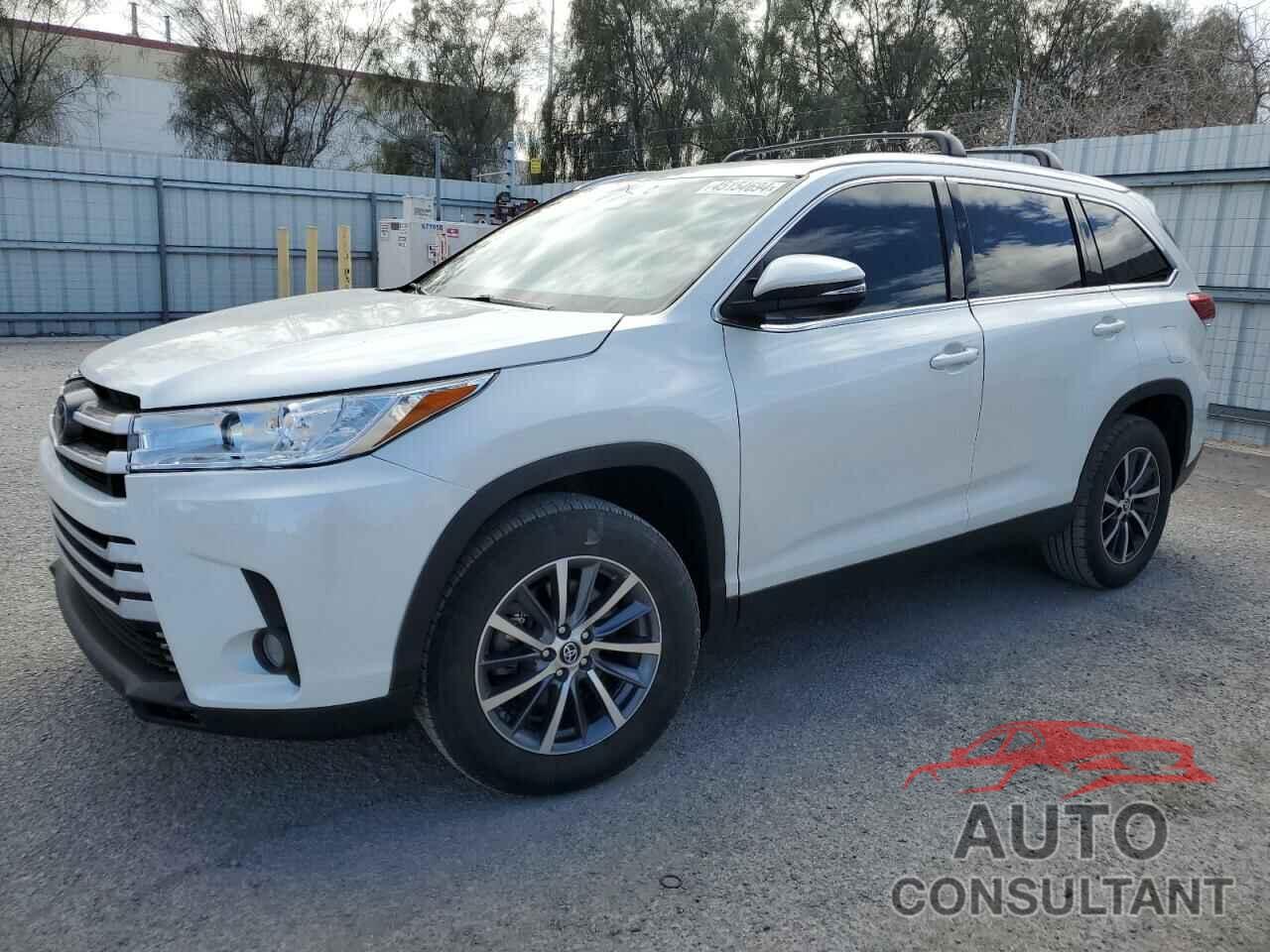 TOYOTA HIGHLANDER 2019 - 5TDKZRFH1KS572694