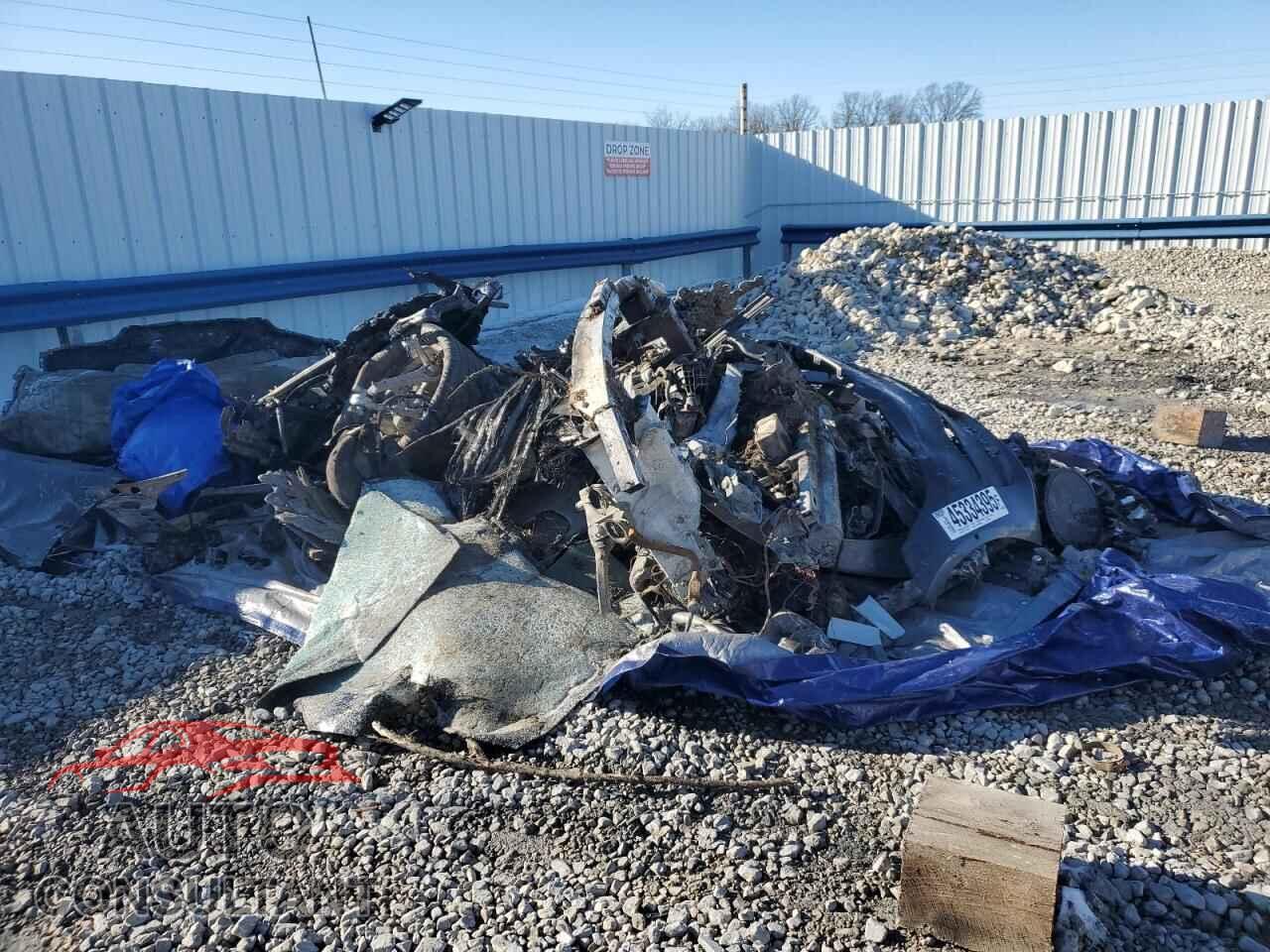 TESLA MODEL S 2023 - 5YJSA1E50PF500736