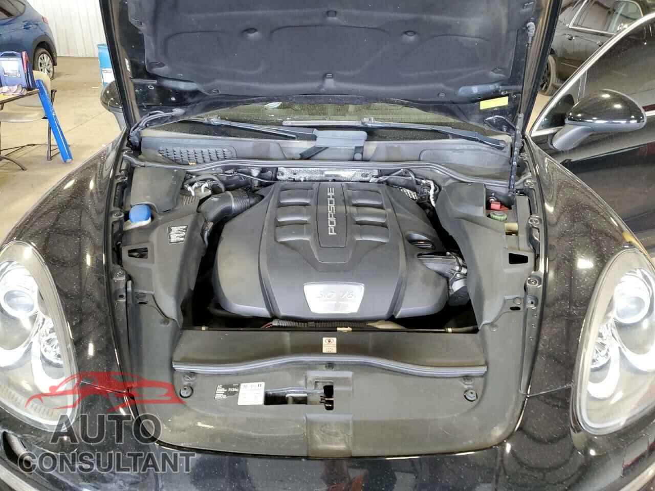 PORSCHE CAYENNE 2013 - WP1AF2A28DLA29019