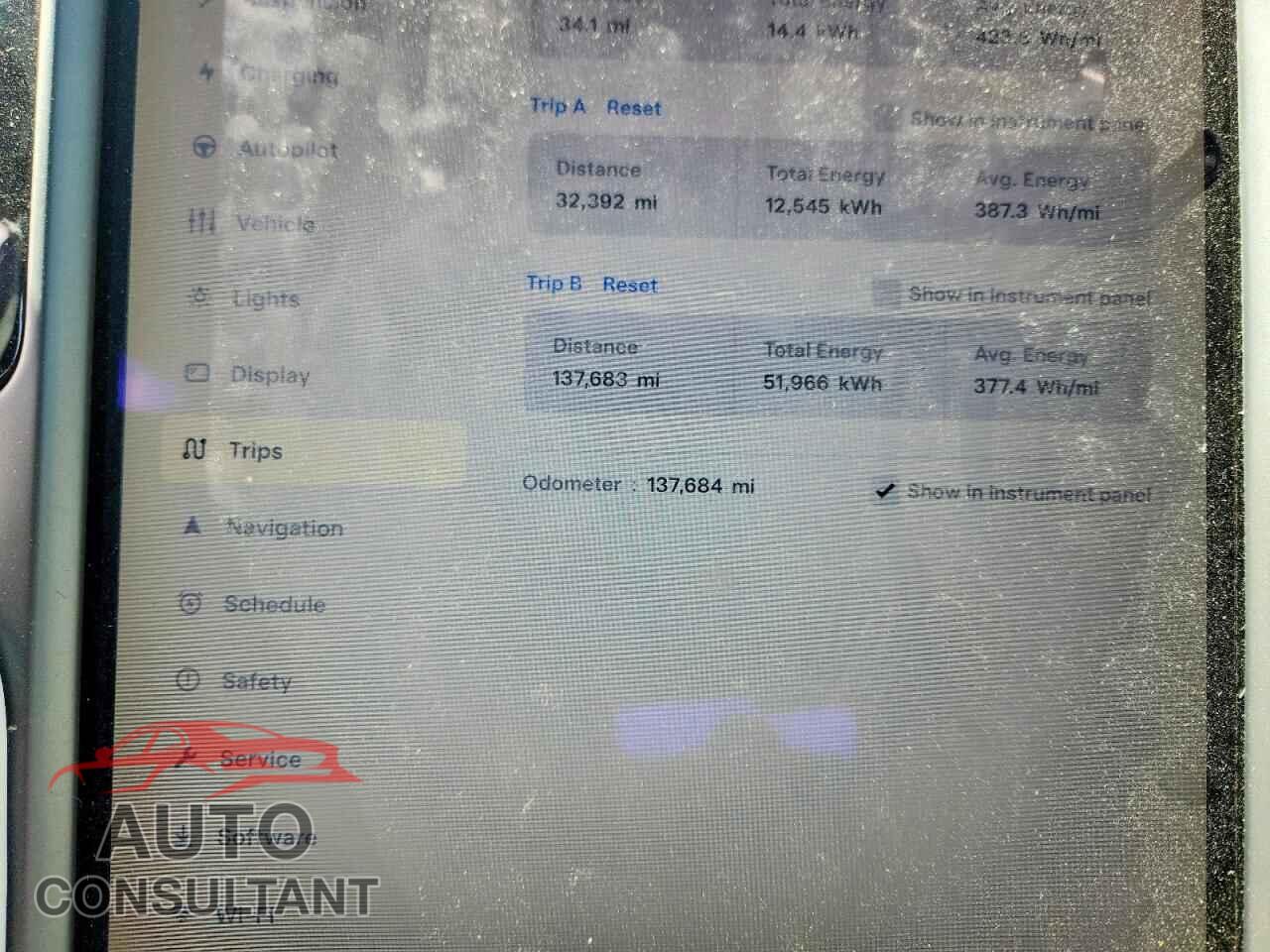 TESLA MODEL X 2018 - 5YJXCAE29JF103734