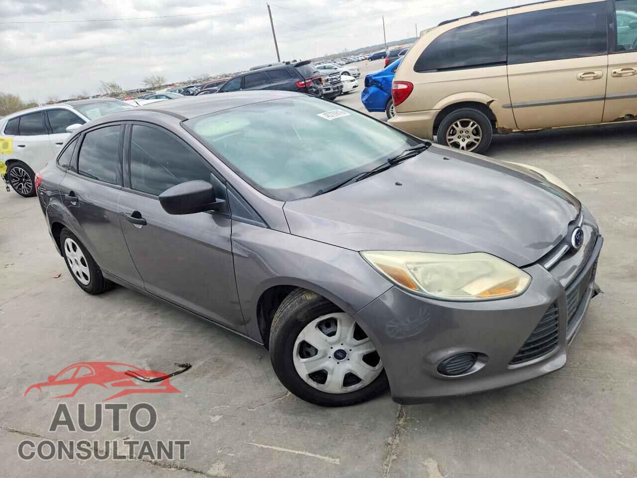 FORD FOCUS 2014 - 1FADP3E28EL218174