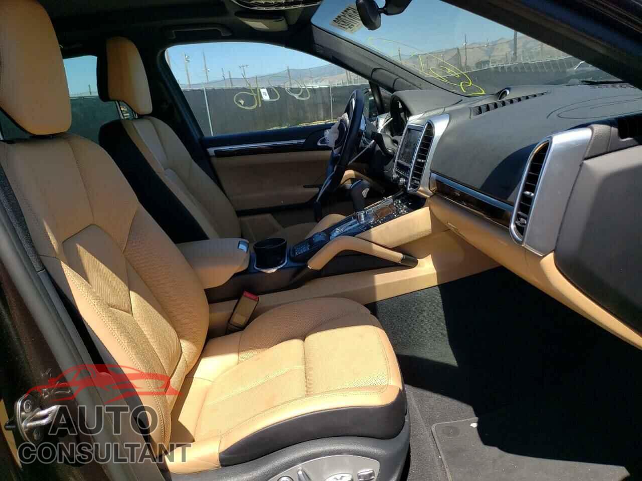 PORSCHE CAYENNE 2016 - WP1AE2A21GLA60877