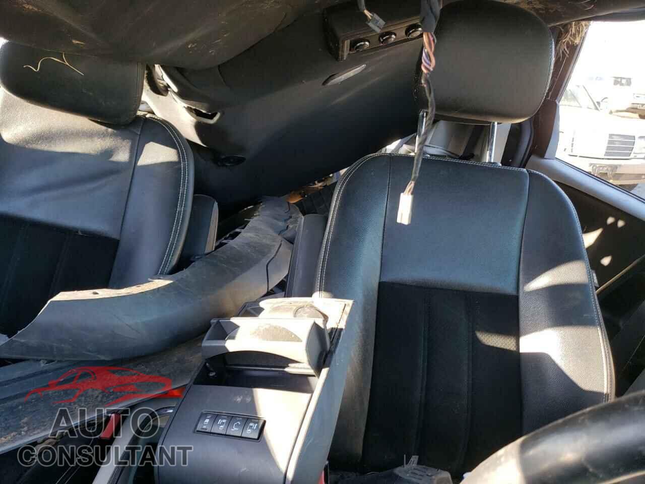 DODGE CARAVAN 2017 - 2C4RDGCG2HR715098
