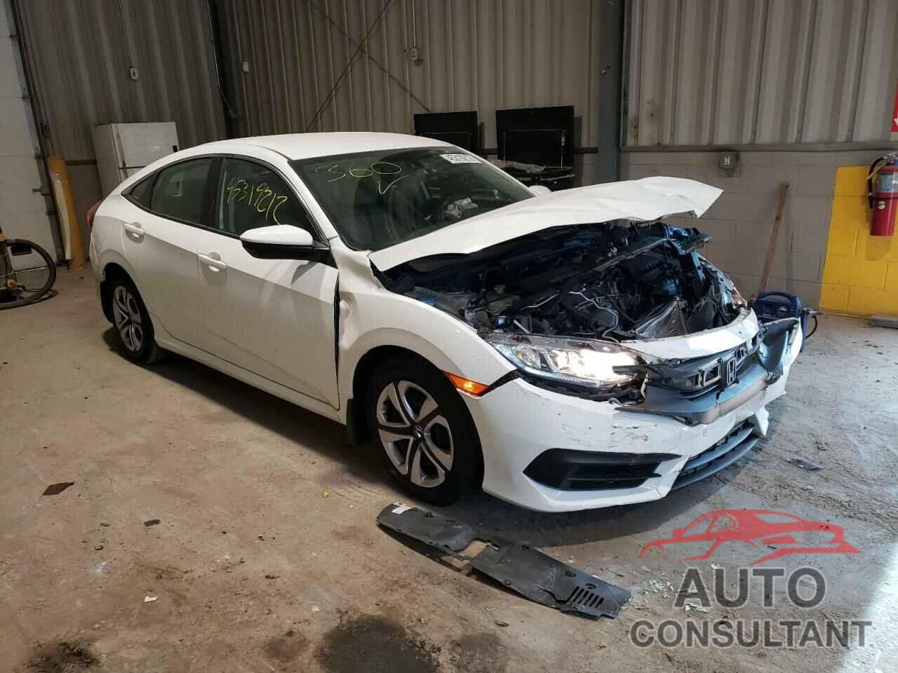 HONDA CIVIC 2018 - 2HGFC2F58JH530182