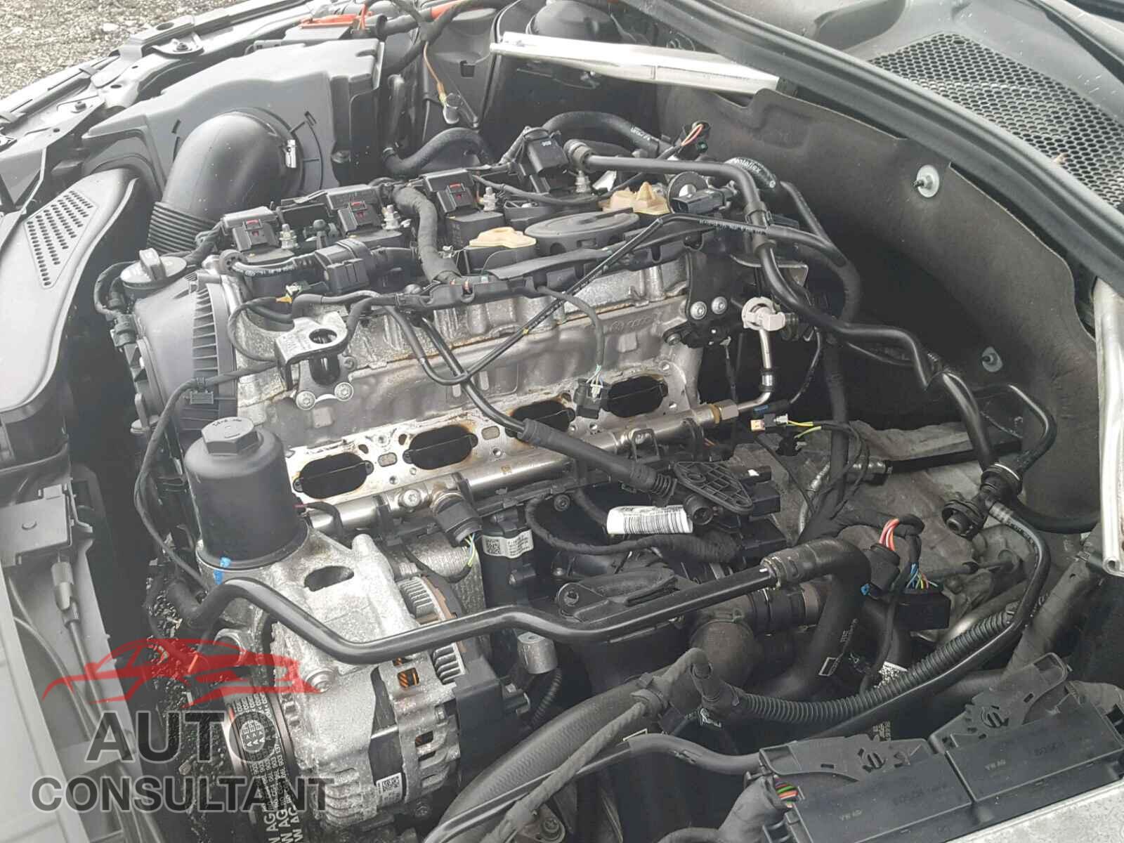 AUDI A4 2017 - WAUANAF48HN054177