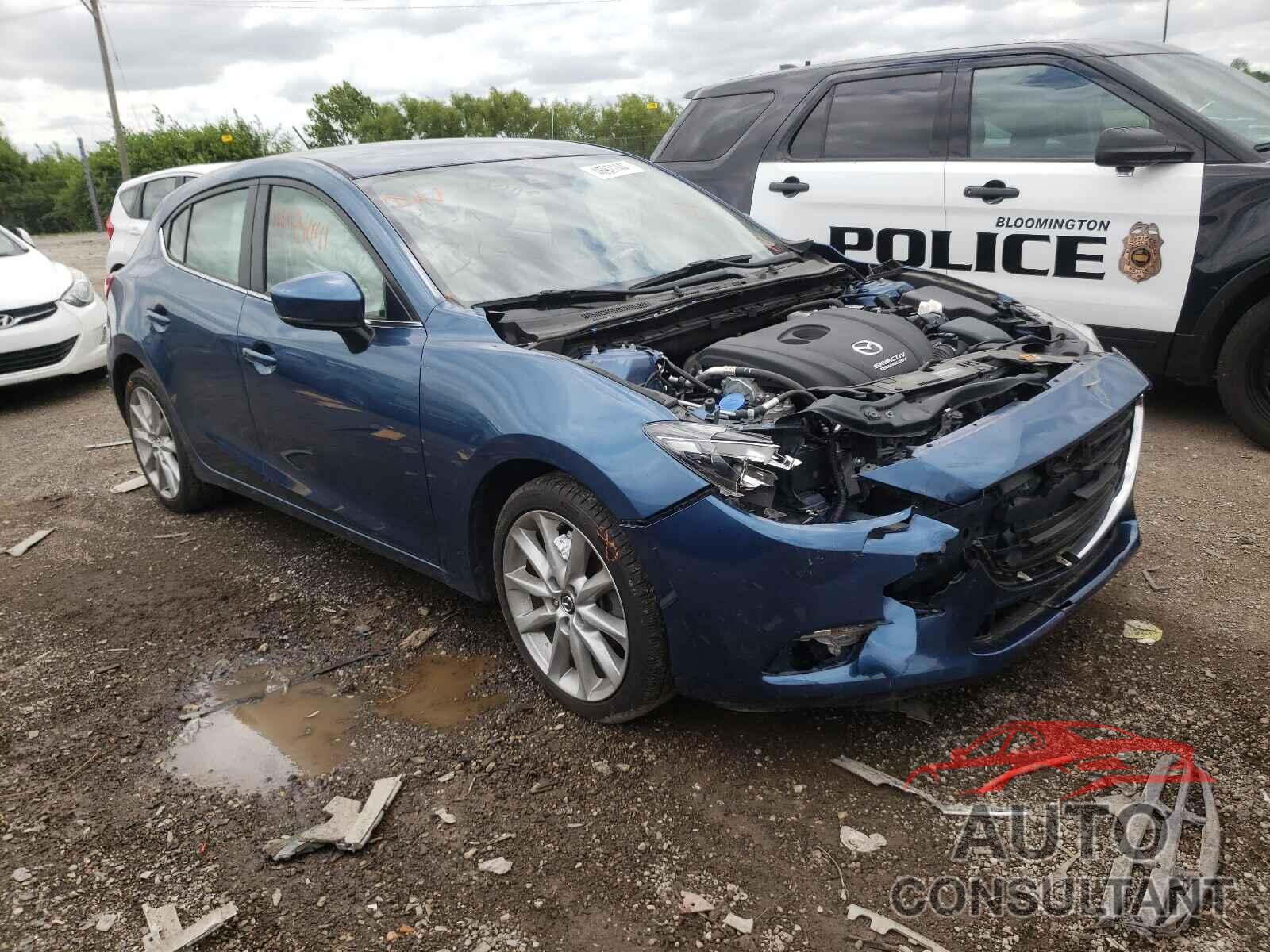 MAZDA 3 2017 - 3MZBN1L75HM120164