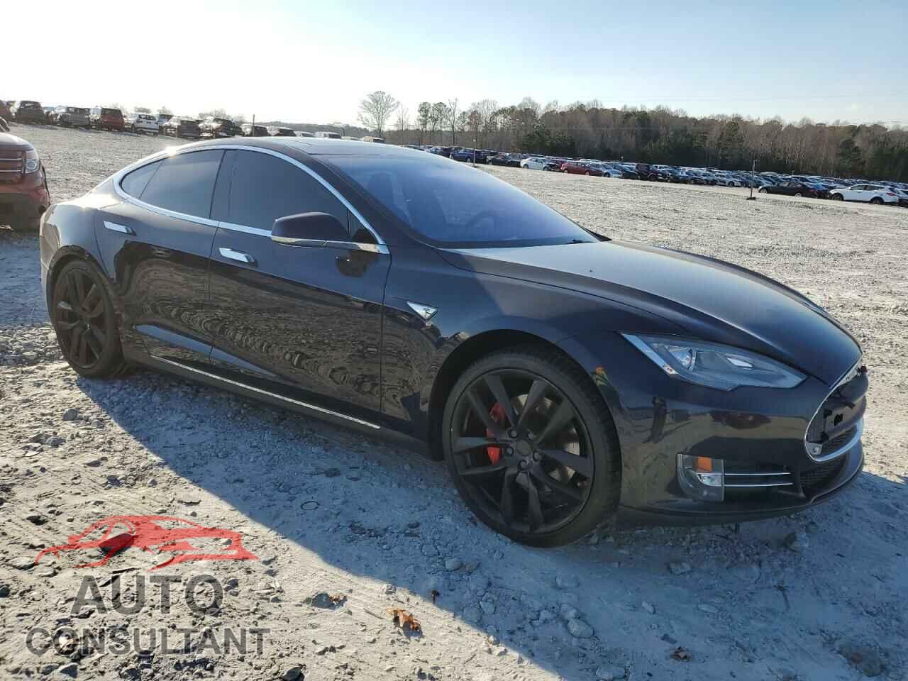 TESLA MODEL S 2014 - 5YJSA1H15EFP29340