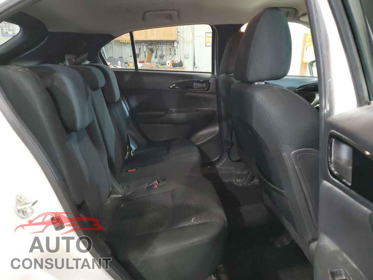 MITSUBISHI ECLIPSE 2019 - JA4AT3AA5KZ018880