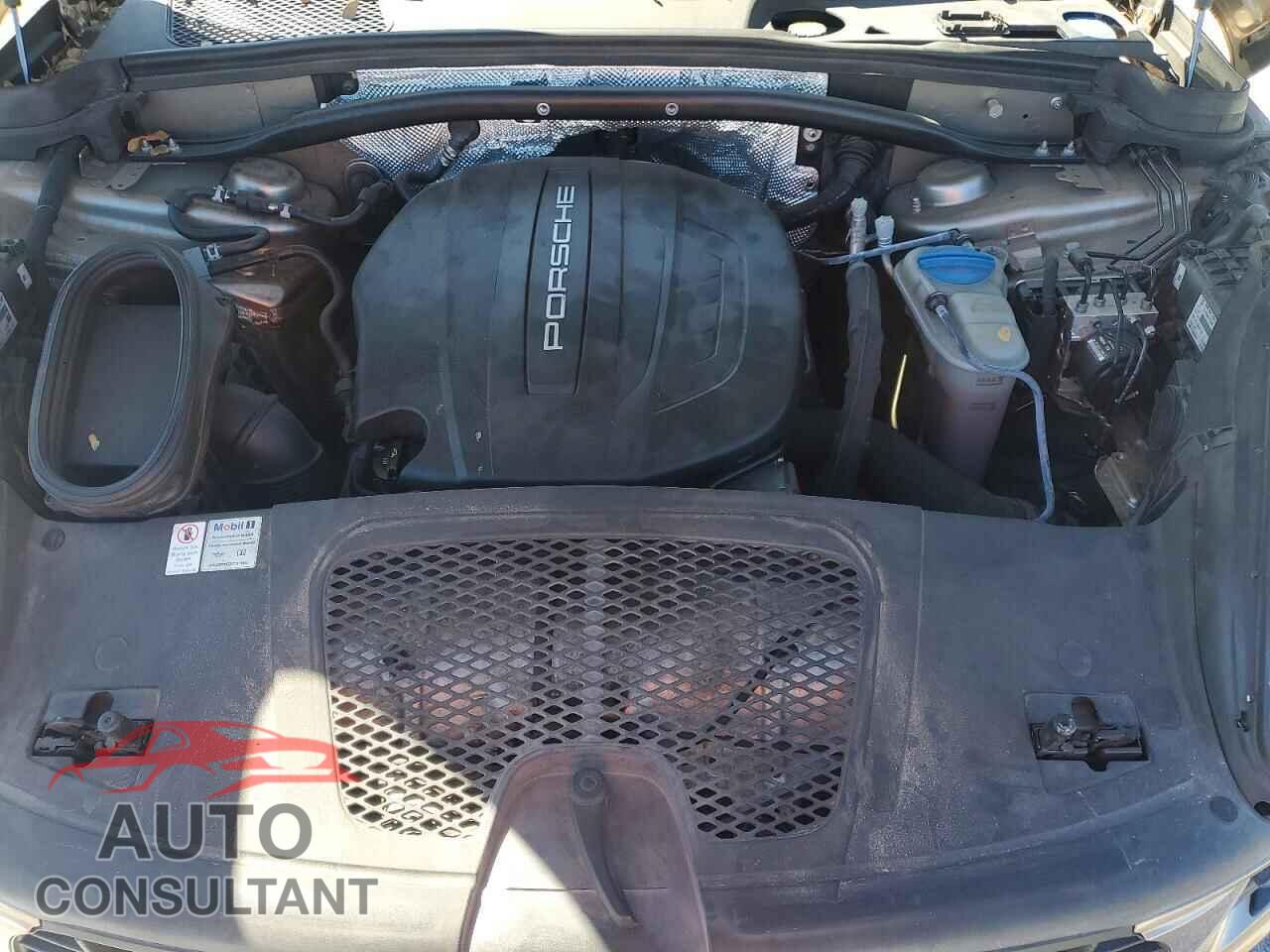 PORSCHE MACAN 2018 - WP1AA2A51JLB01232