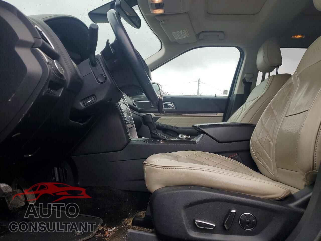 FORD EXPLORER 2018 - 1FM5K8HT4JGA61871