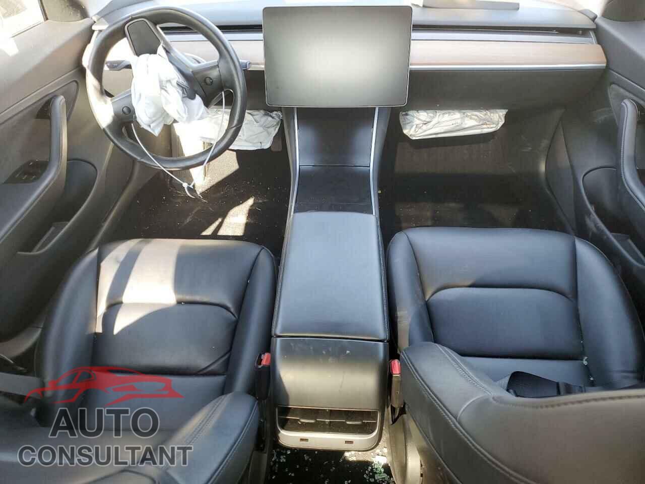 TESLA MODEL 3 2018 - 5YJ3E1EA3JF044289