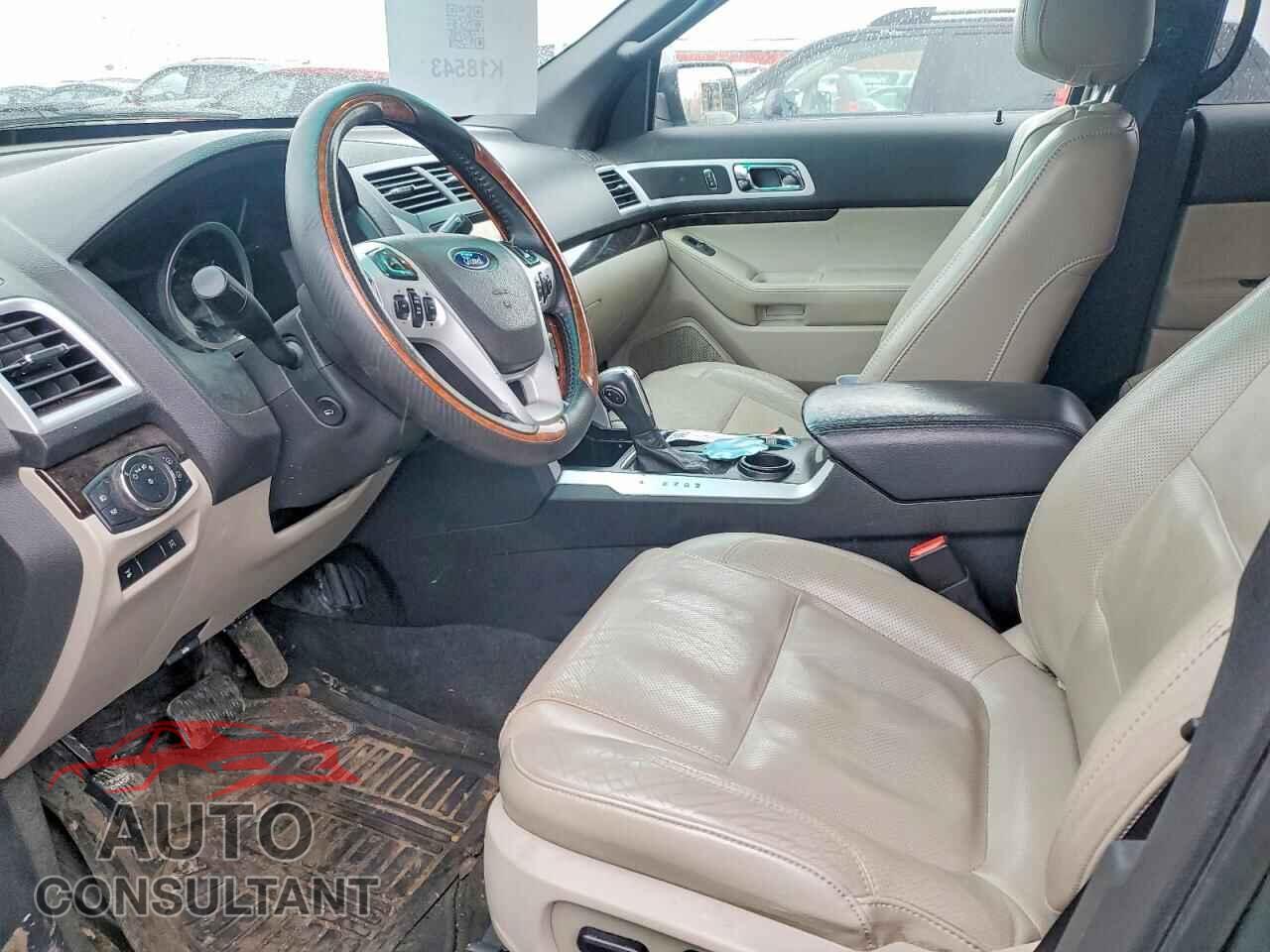 FORD EXPLORER 2011 - 1FMHK7F84BGA34547
