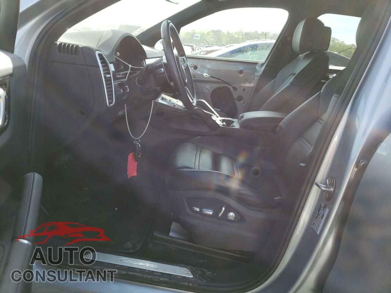 PORSCHE CAYENNE 2020 - WP1AA2AY7LDA04298